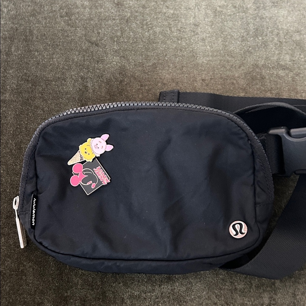 lululemon athletica Black Crossbody Belt Bag